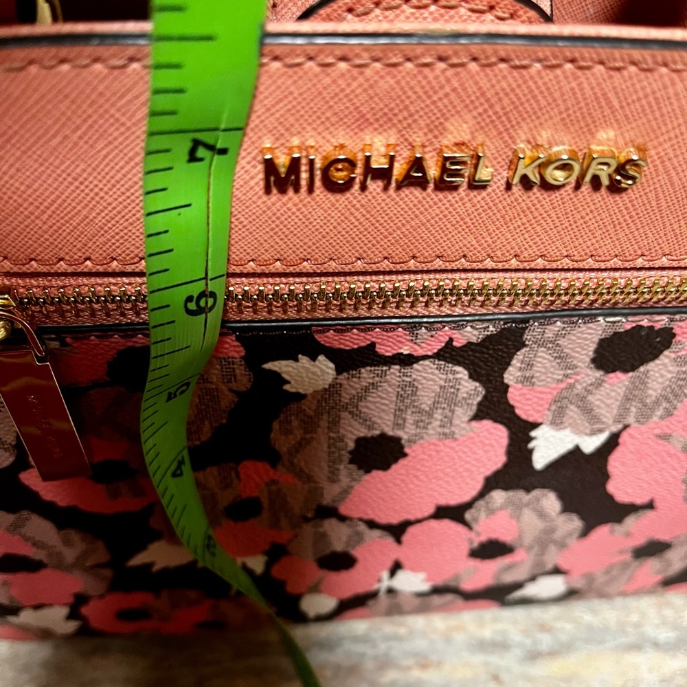 NWOT Michael Kors gorgeous bag - Picture 9 of 16